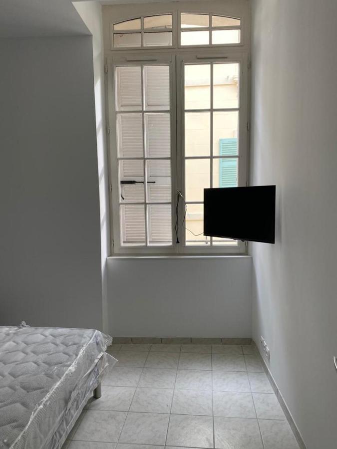 Five Stars C4 Aparthotel Marsiglia Esterno foto